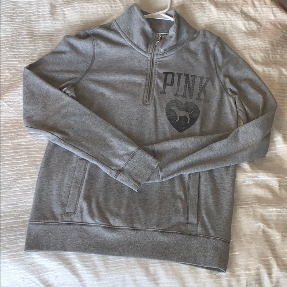 VICTORIAS SECRET QUARTER ZIP